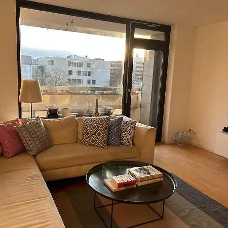Airy Central Flat For Business City Trips Messe Apartament Monachium